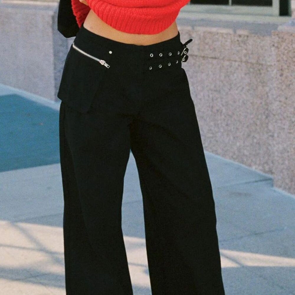 Wide Leg Jeans with Pockets - Picture 3 of 8